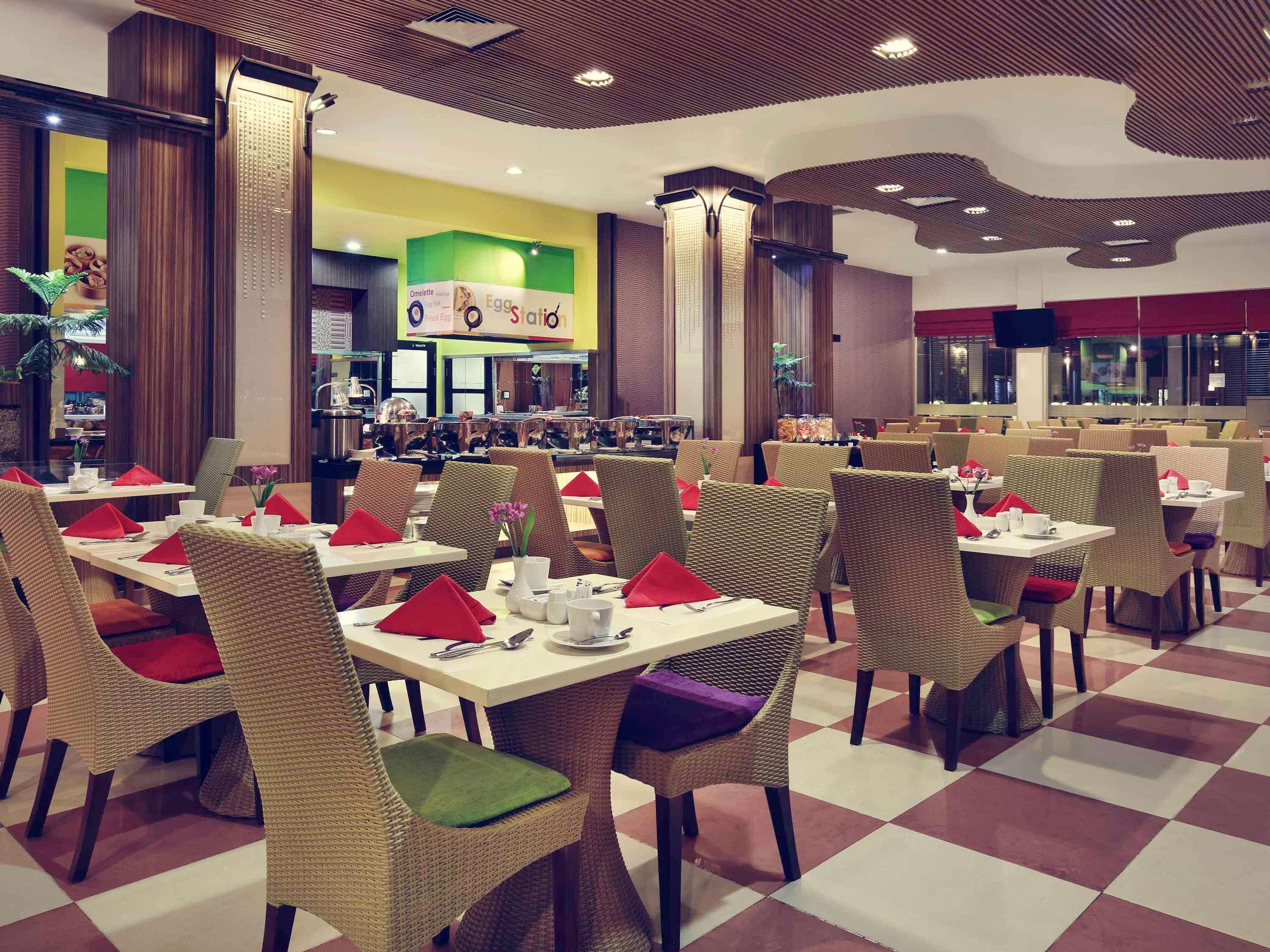 Mercure Pontianak City Center Eksteriør billede